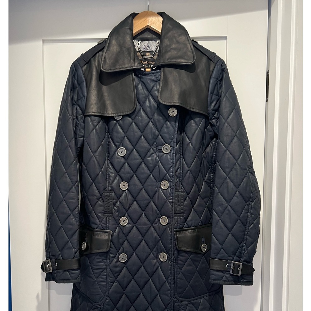 Women’s Barbour Coat size 8 US, 12 UK.